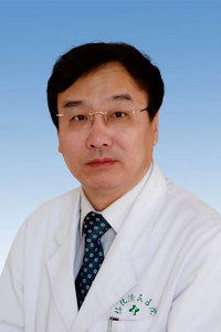 张生彬，普外科主任医师，怀化济民医院院长